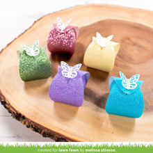 Load image into Gallery viewer, butterfly treat box