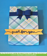 Load image into Gallery viewer, gift box